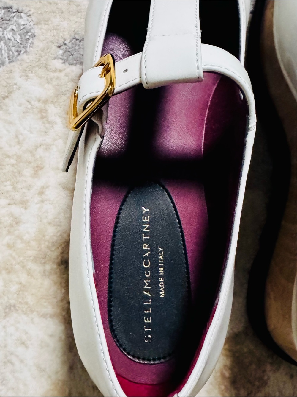 NWT! Stella McCartney White Patent MaryJane Platform Shoes with Gold Buckle Sz 9 - Picture 10 of 10